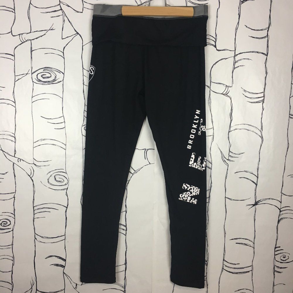 NBA Brooklyn Nets Girl Women L Black Stretch Athletic Gym Pants 28w 28L